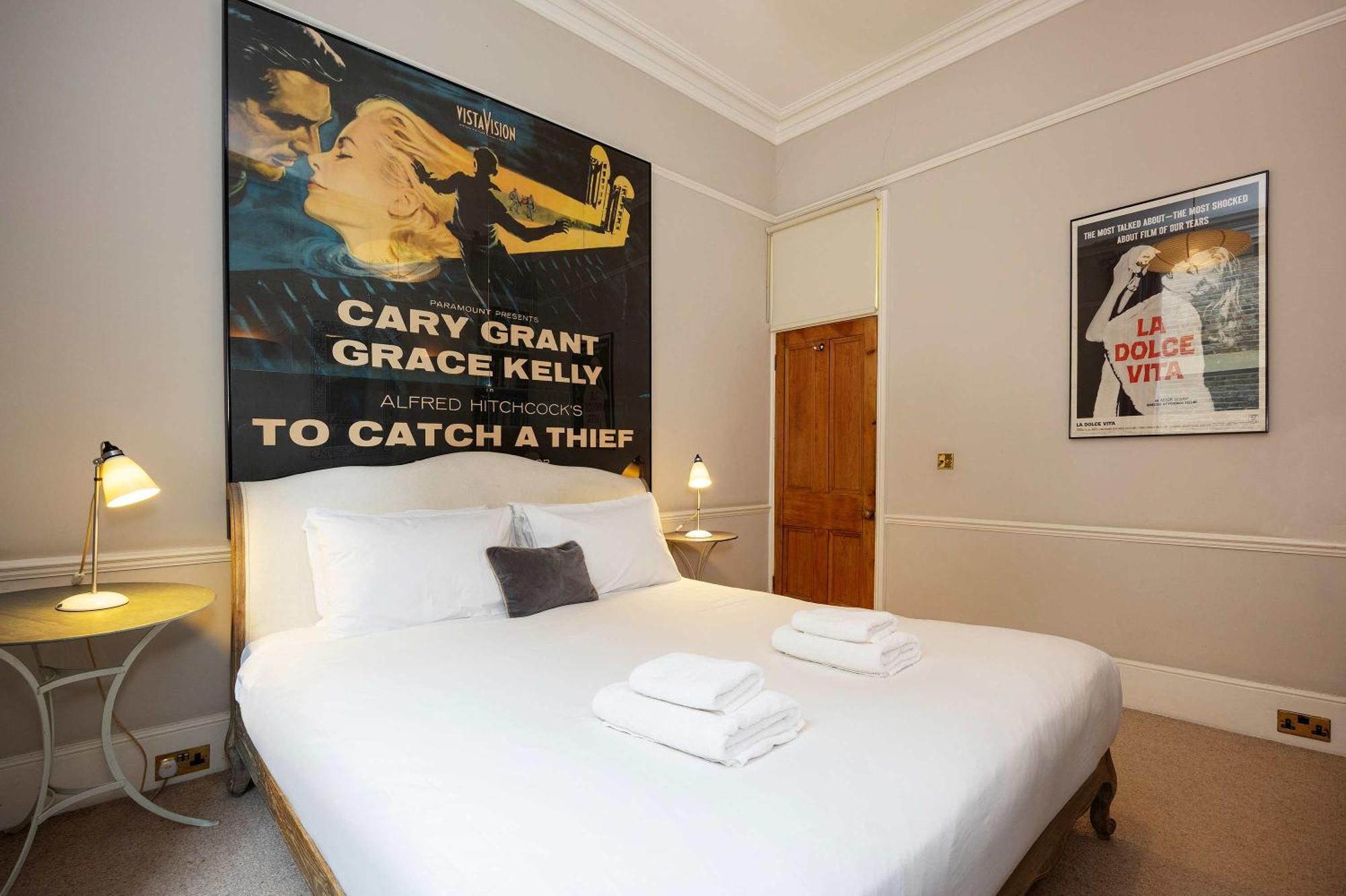Veeve - Notting Hill Chic Apartment ลอนดอน ภายนอก รูปภาพ